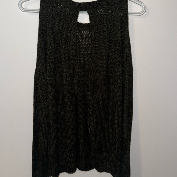 Cloth By RD Women's Sweater Dark Green Open Back and Sleeve Boho Size S - Picture 4 of 7